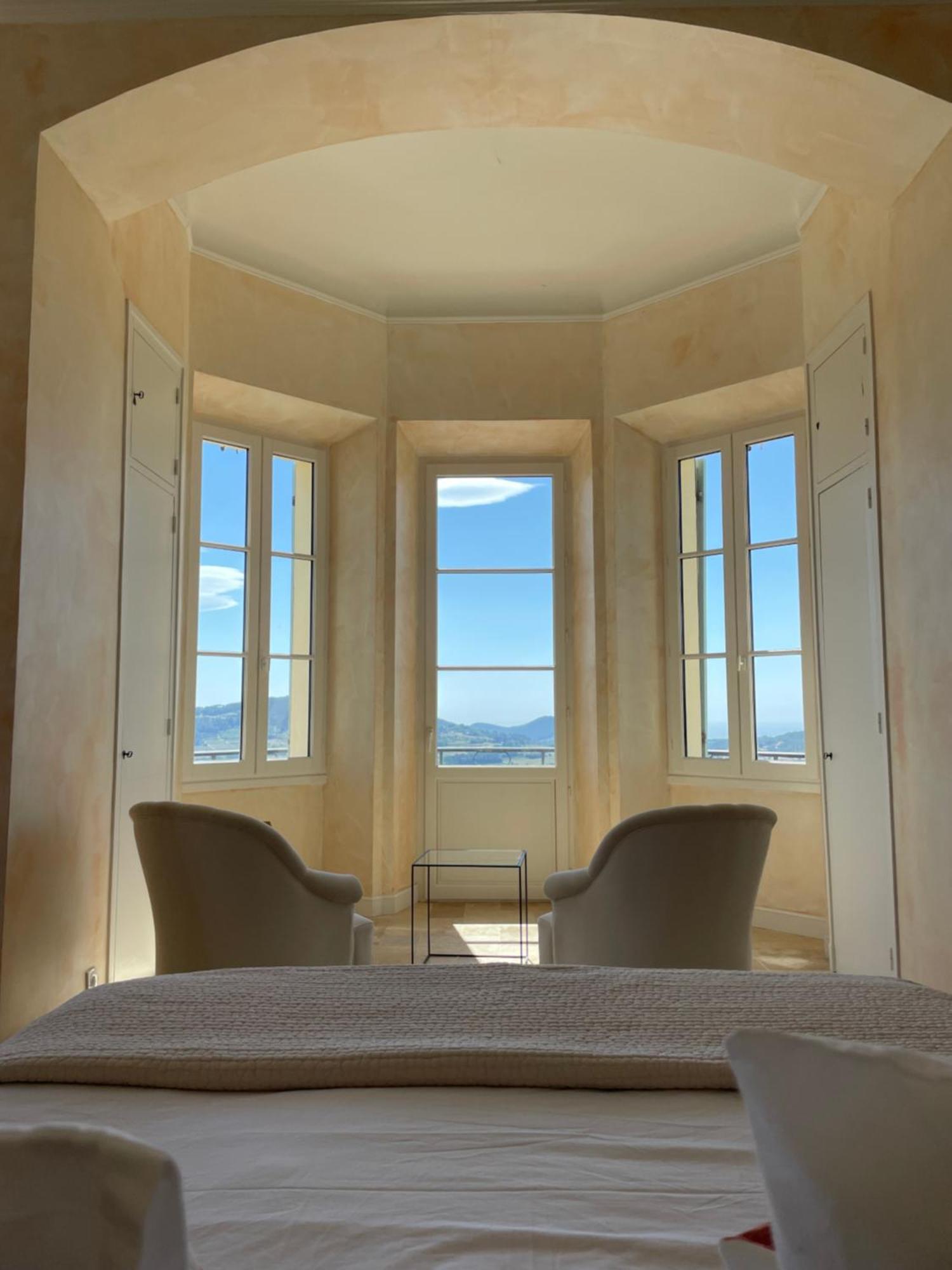 Le Chateau Des Costes Le Castellet  Exterior foto